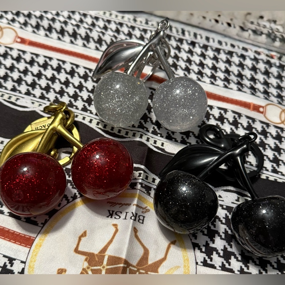 Elegant Cherry Keychain- Red, - Picture 3 of 4